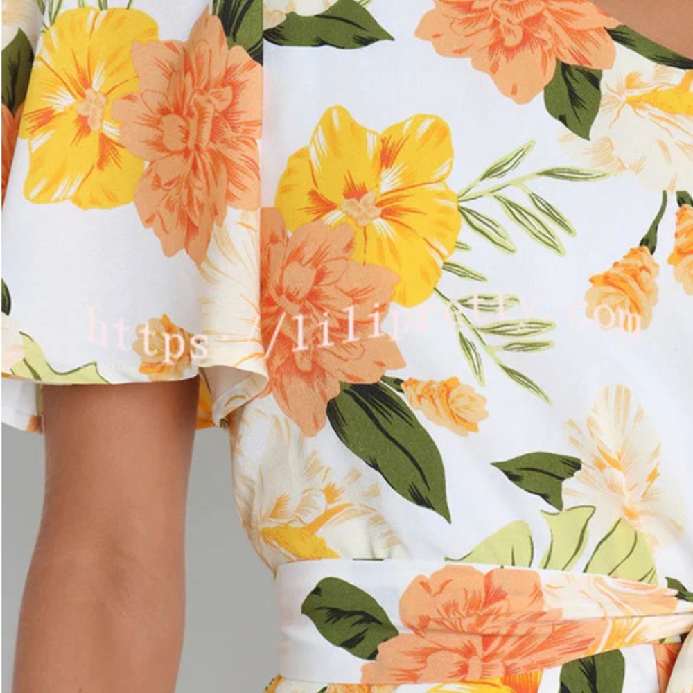 Length:Calf-Length
Material:Polyester
Sleeve Type:One Bell
Fit Style:Loose Fit